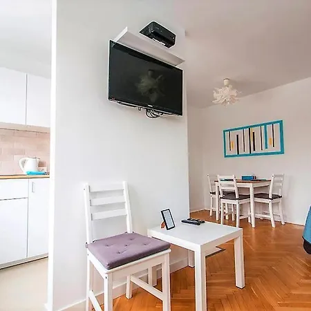 Center Warsaw- Smolna * Varsóvia