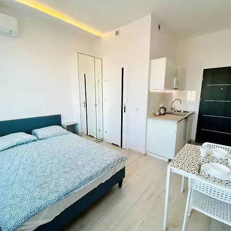 Center Warsaw- Smolna